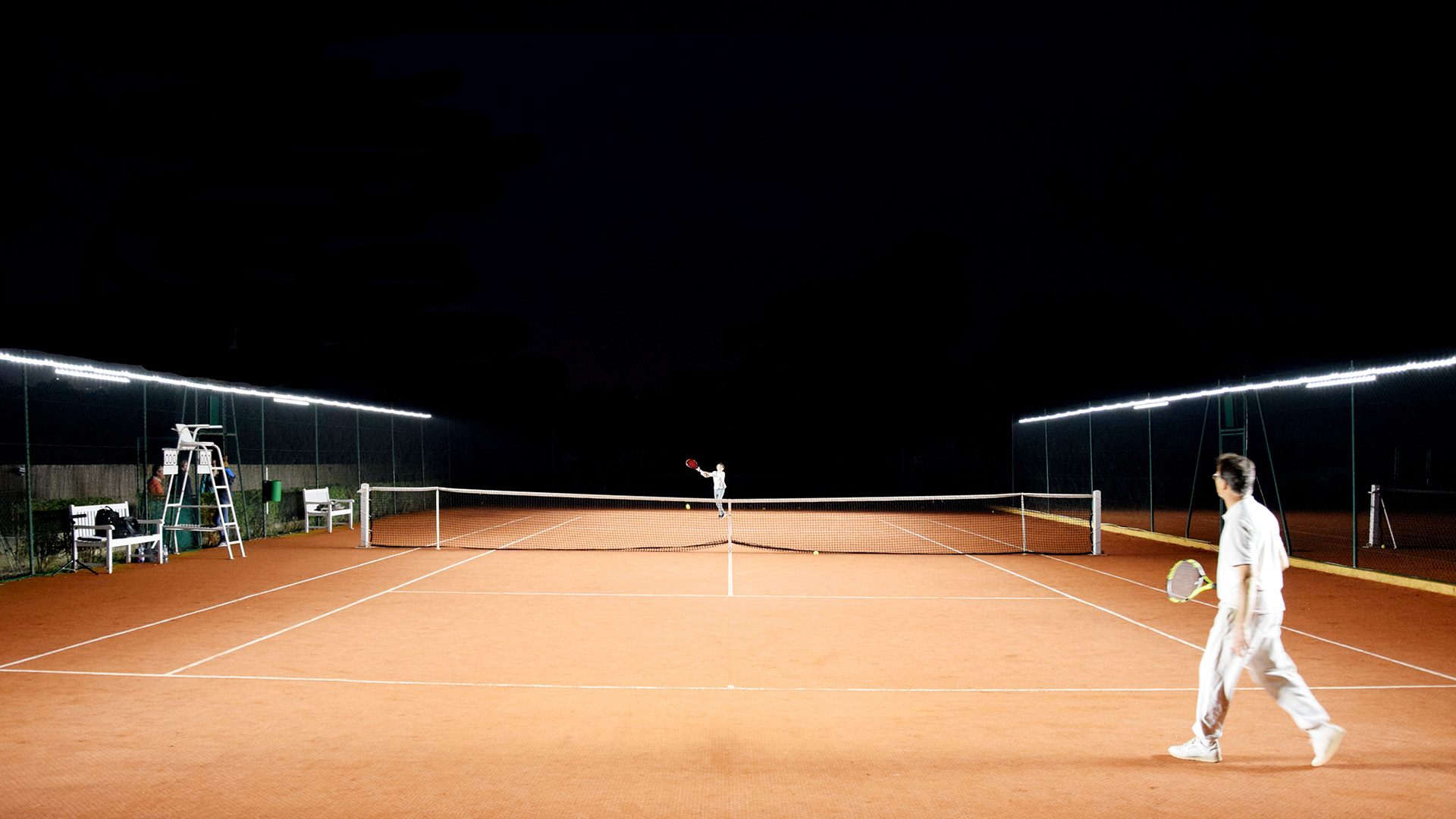 New advances in LED tennis court lighting from Tweener® provide outstanding court illumination at a fraction of the cost.